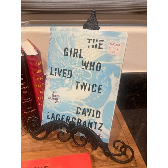 6 Hardcopy Set: The Girl with the Dragon Tattoo - Picture 3 of 8